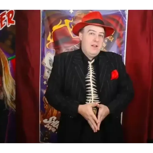 Bizzaro – New Magic Academy Lecture