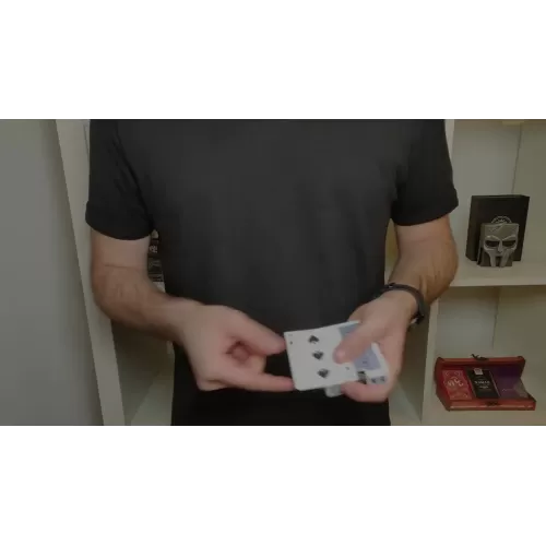 Flash Switch by Kaan Akdogan