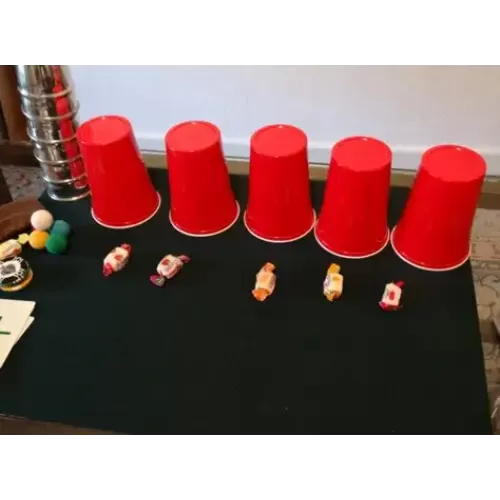 Mind-Reader Cups by Drdenis