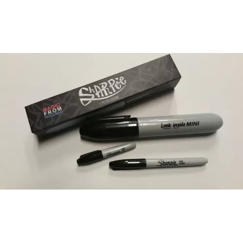 Sharpee by Peter Eggink