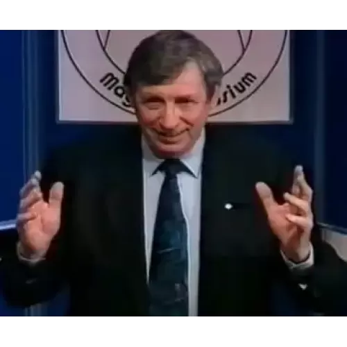 The Trevor Lewis Close-Up Magic Symposium Lecture 1993 by Trevor Lewis