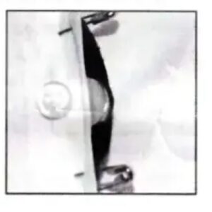 Etienne Pradier – Button Up (Booklet)