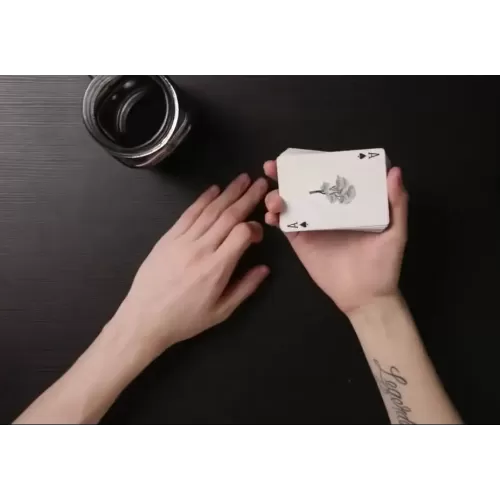 How To Palm With Small Hands by Dennis Kim